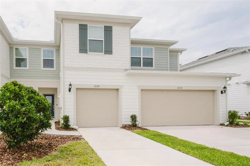 3239 Canyon Bay Point, FL