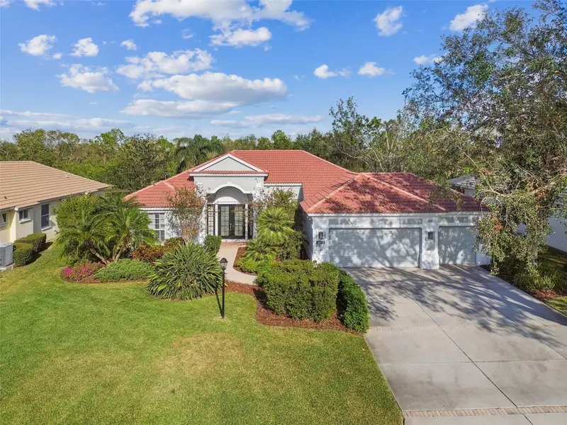 6815 Honeysuckle Trl, FL