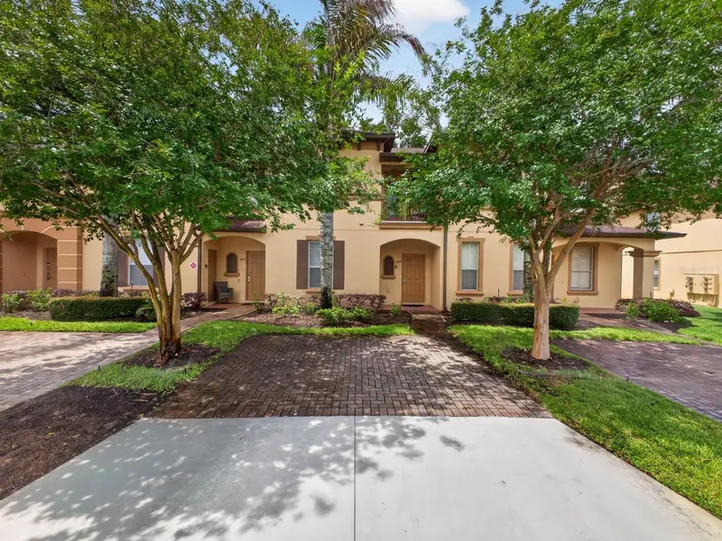 635 Terra Lago St, FL