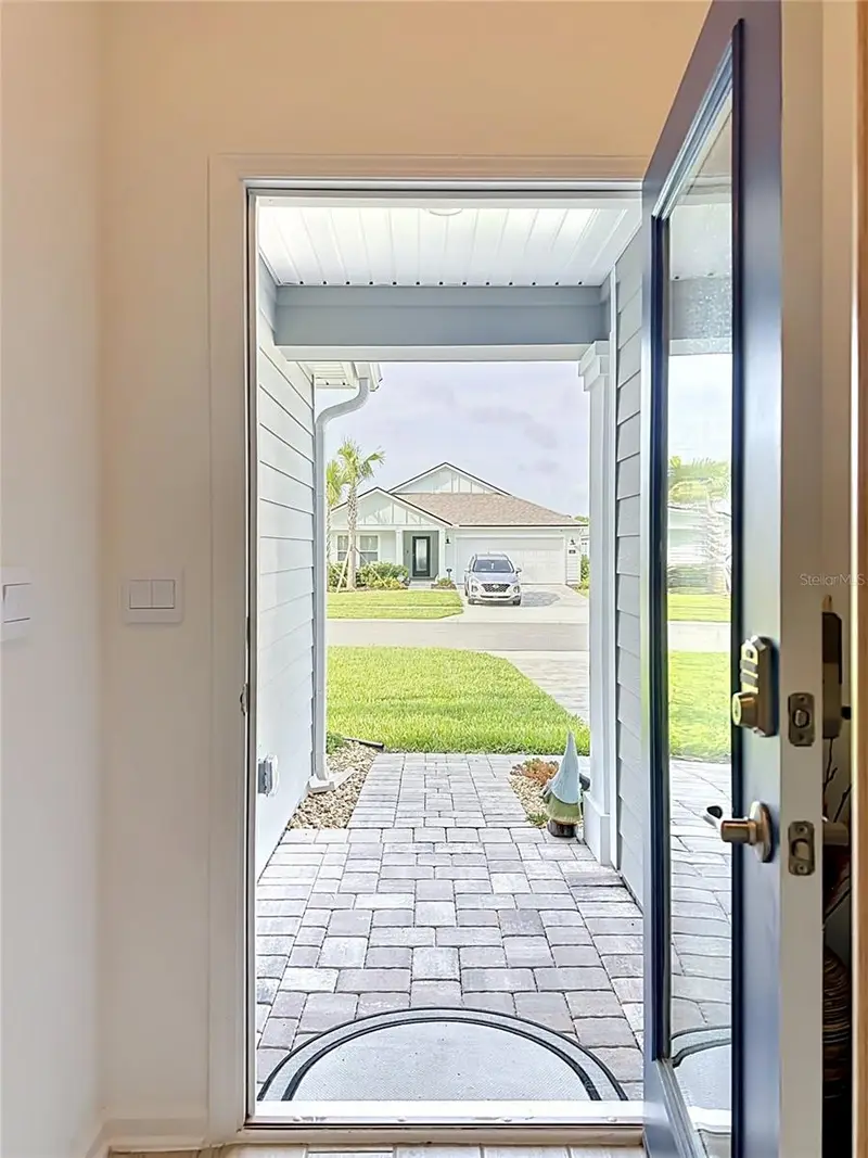 153 Greenwood Dr, FL