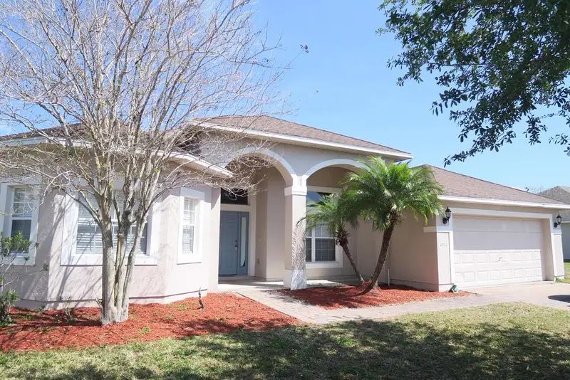 2906 Sweetspire Cir, FL