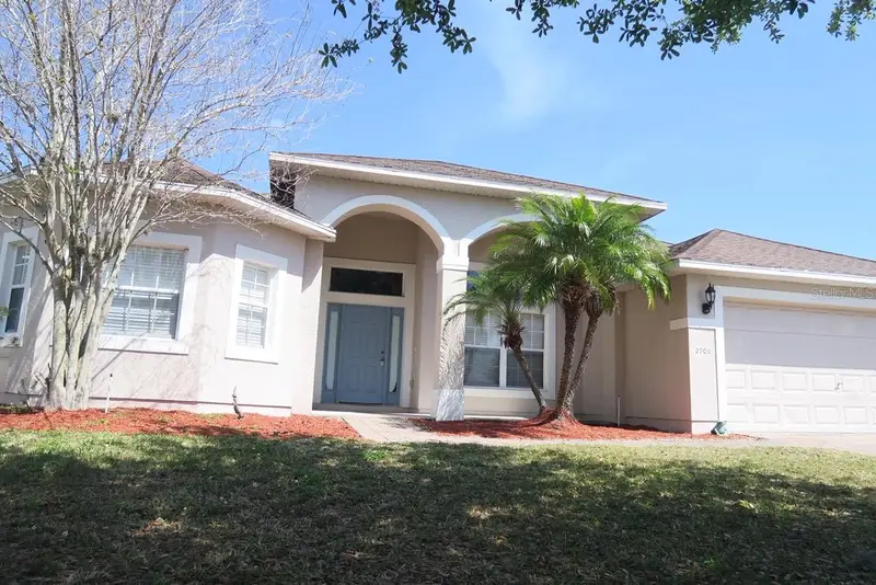 2906 Sweetspire Cir, FL