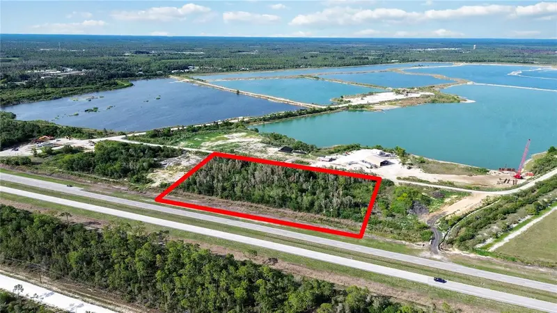 16540 Tamiami Trl, FL