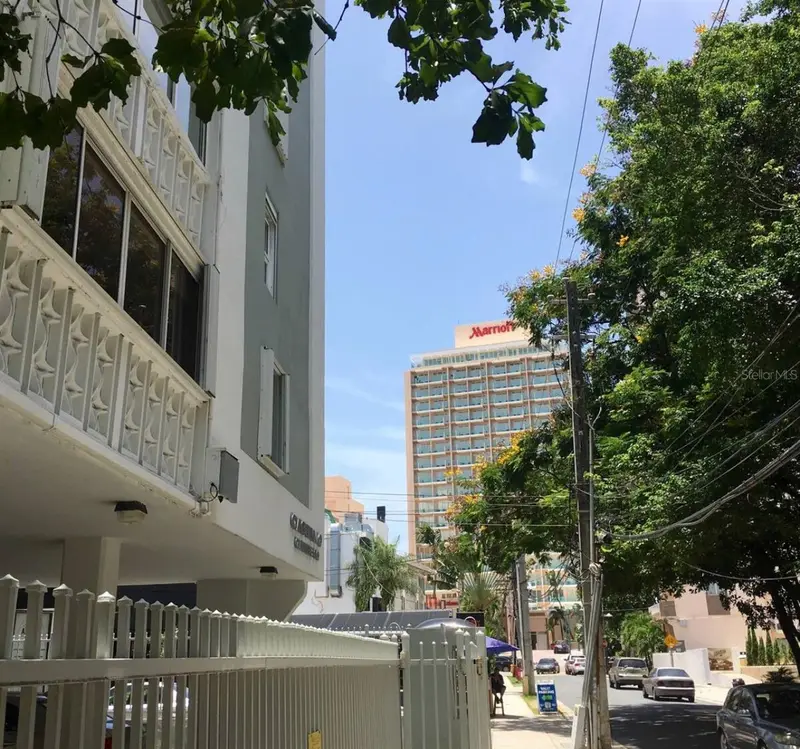 60 Caribe Cond. Castillo #3b, PR
