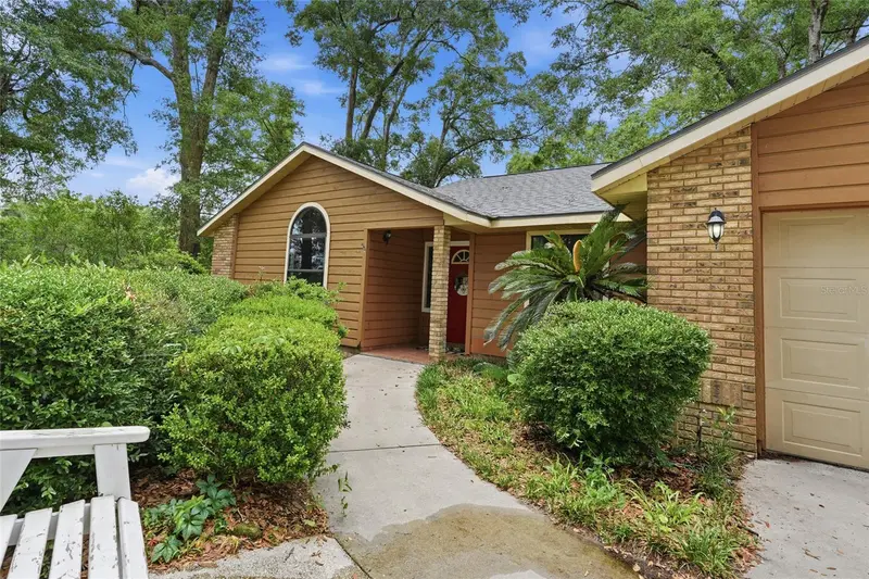 17026 Southside Ct, FL