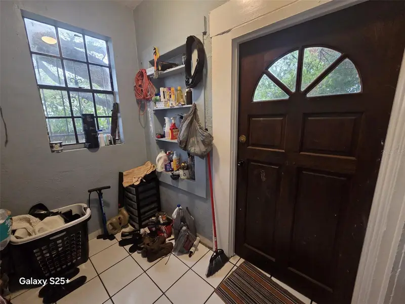1302 E 26th Ave, FL