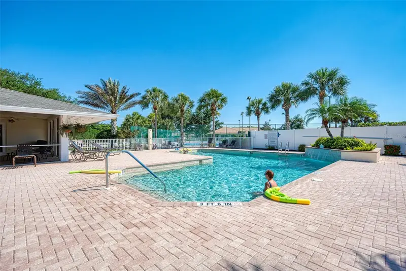 1078 Topelis Dr, FL