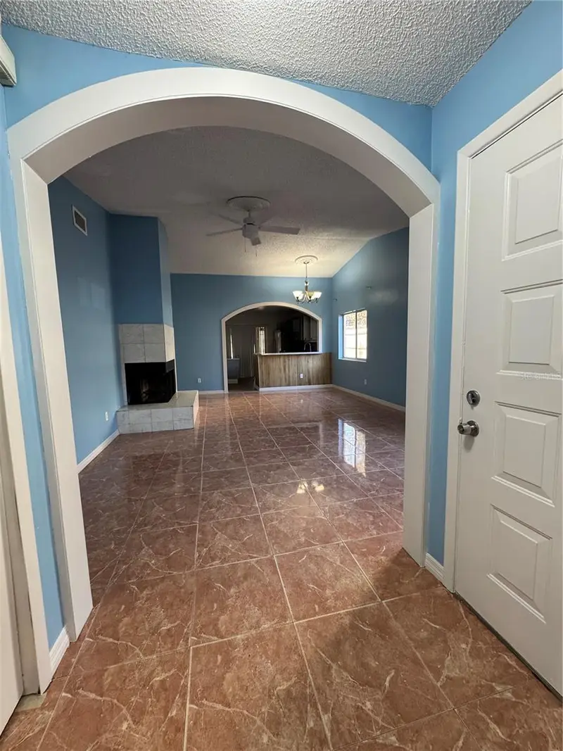 7237 Harbor Heights Cir, FL