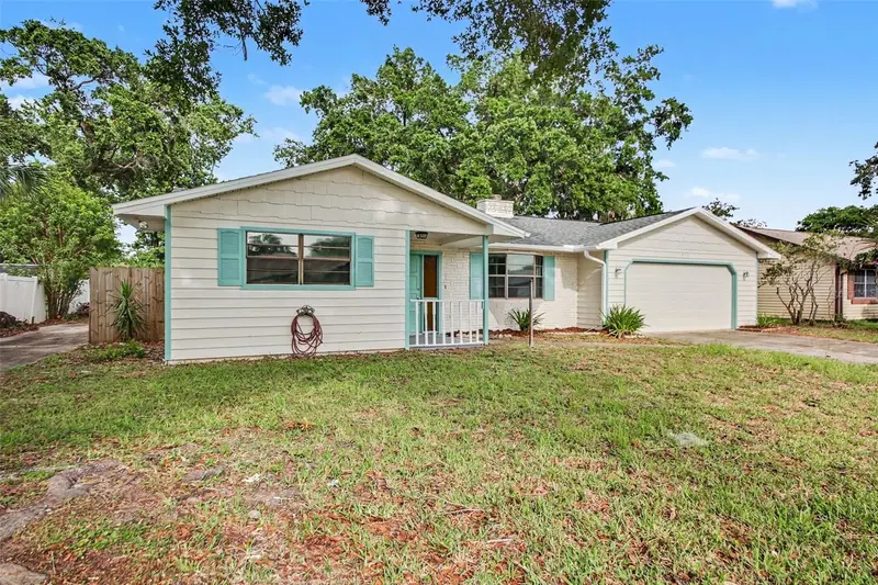 959 Sand Crest Dr, FL