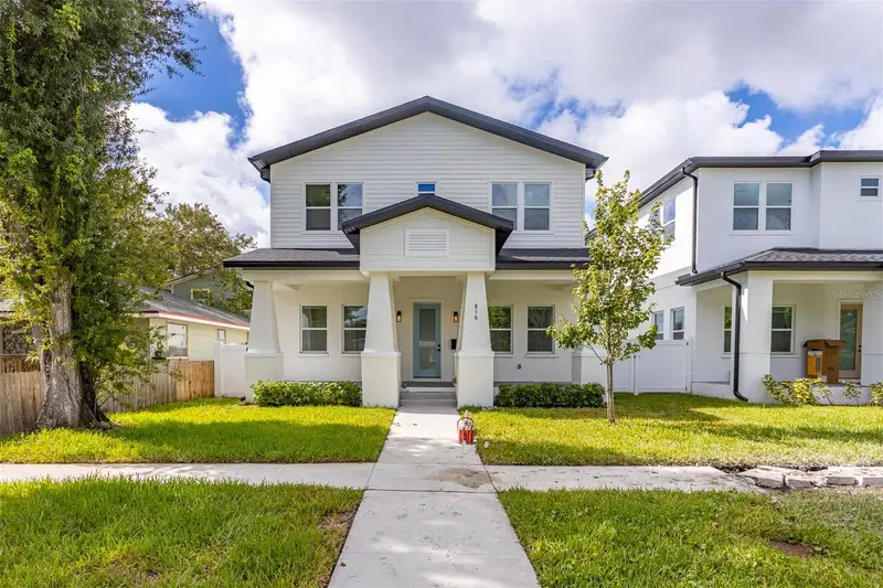 816 46th Ave N, FL