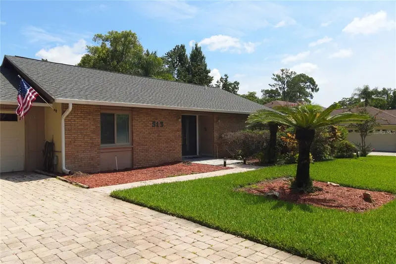 513 E Wildmere Ave, FL