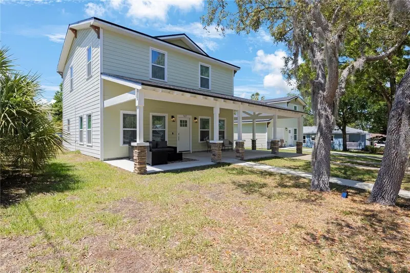 707 N Disston Ave, FL