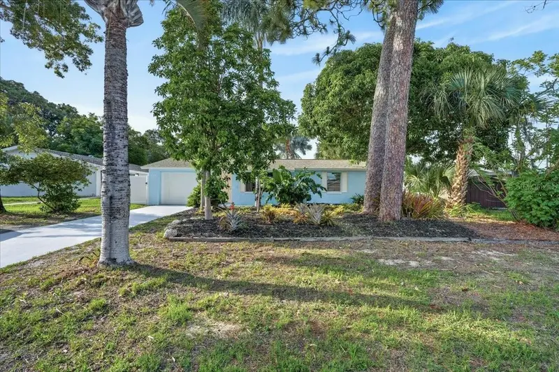6329 Alaska Ave, FL