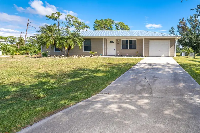 5436 Stokes St, FL