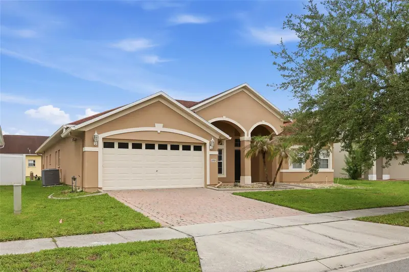2901 Sweetspire Cir, FL