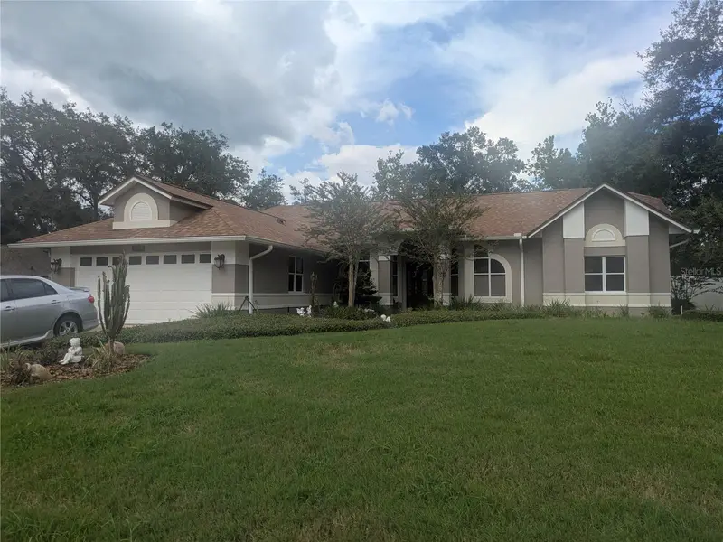 1270 Deer Lake Cir, FL