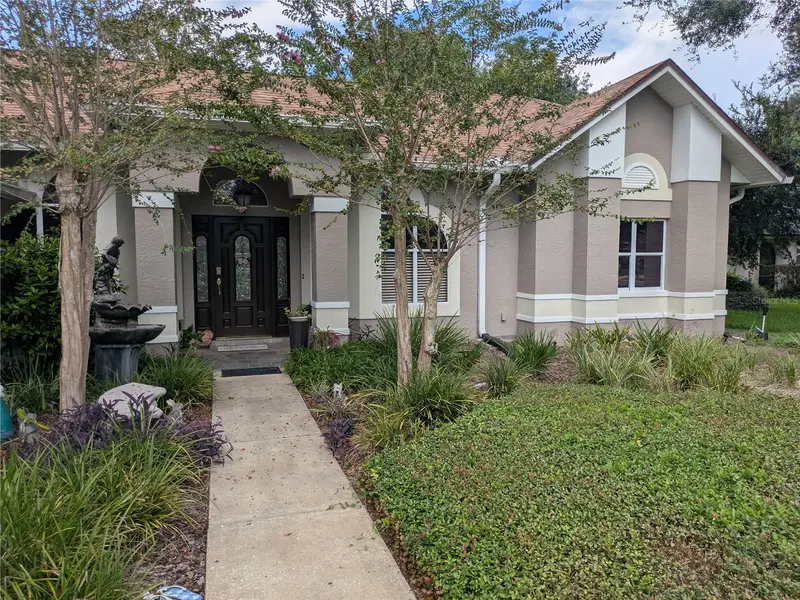 1270 Deer Lake Cir, FL