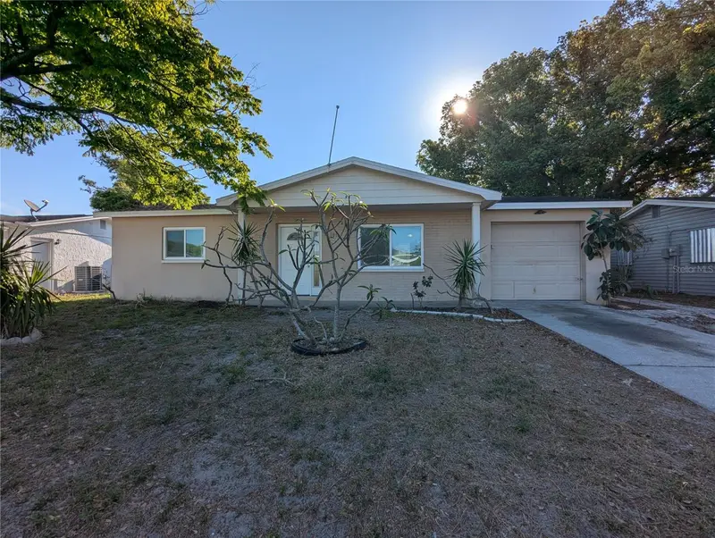 9310 Whitman Ln, FL