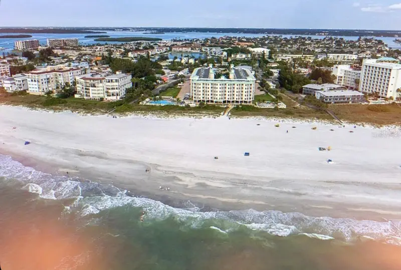 12000 Gulf Blvd #304-W, FL