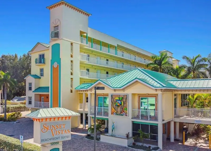 12000 Gulf Blvd #304-W, FL
