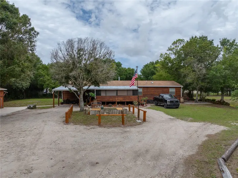 17021 Shelby Ln, FL