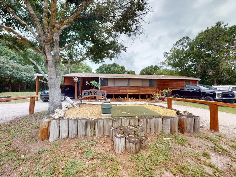17021 Shelby Ln, FL
