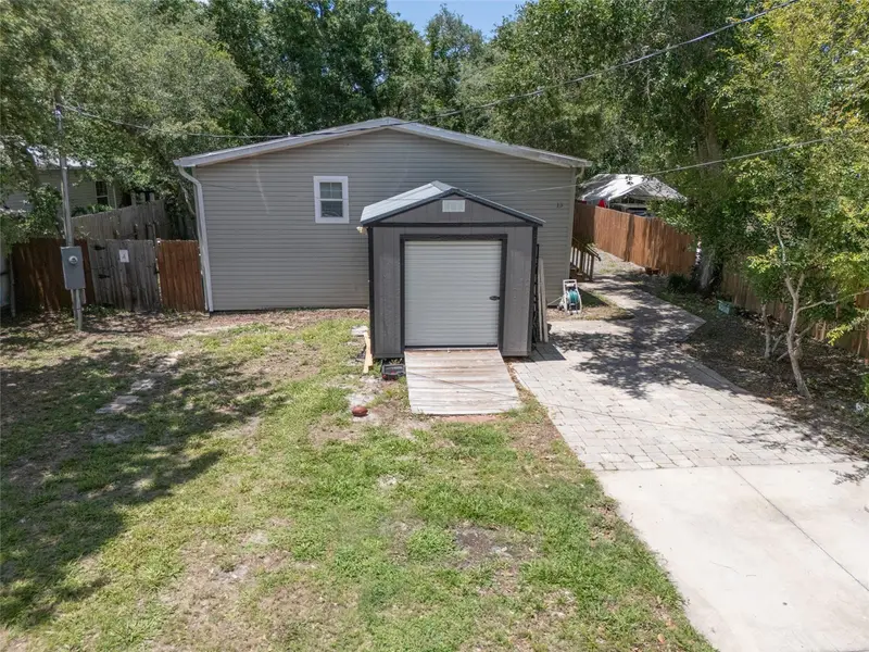 13 Magnolia Rd, FL