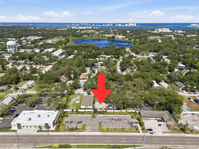 1369 S Michigan Ave, FL