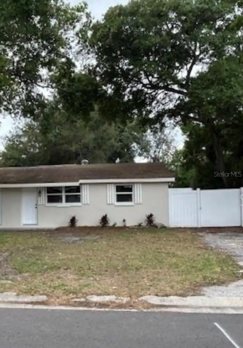4930 72nd St N, FL