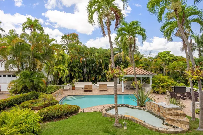 A Street Villa Caparra #A-13, PR