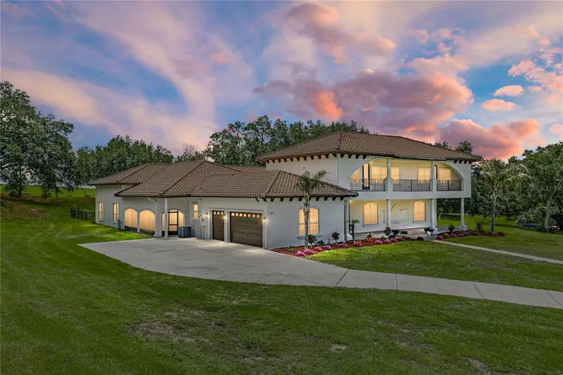 37624 Sky Ridge Cir, FL