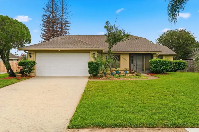 20753 Maxim Pkwy, FL