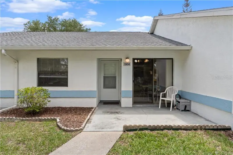 1304 Siesta Ter #1304, FL