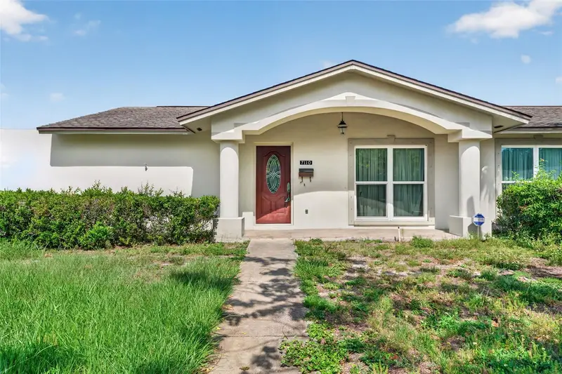 7110 Mintwood Court, FL