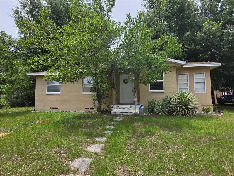 1135 W Greenwood St, FL