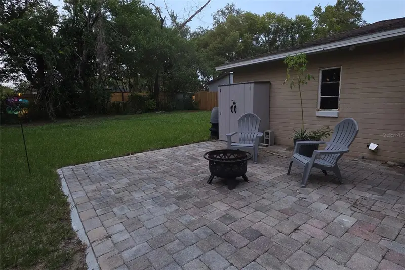 1135 W Greenwood St, FL