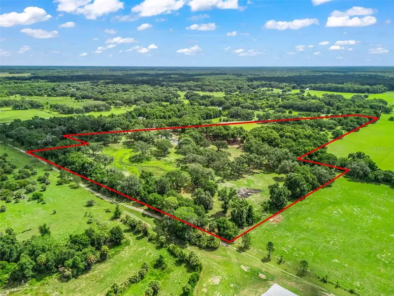 10660 E Bushnell Rd, FL