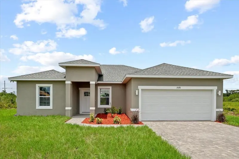 2120 Poinciana Dr, FL