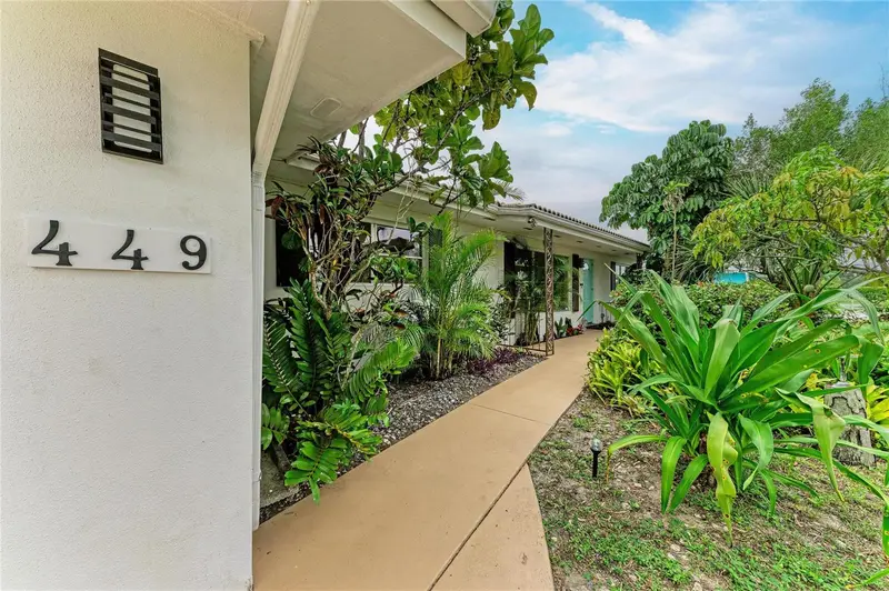 449 W Tarpon Blvd Nw, FL