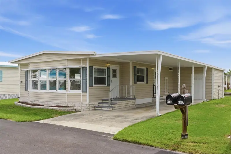 4410 Tucker Sq, FL