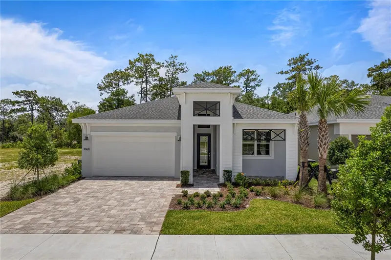 1068 Liliana Dr, FL