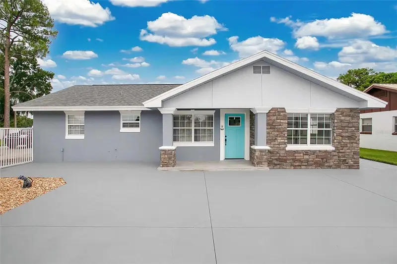 614 Sidney Cir, FL