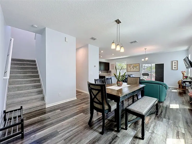 246 Aberdeen St, FL