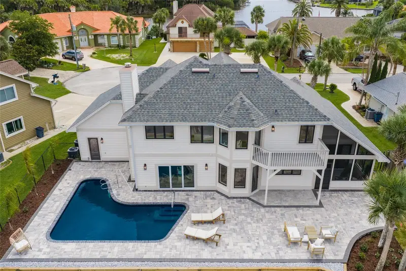 7 Chinook Ct, FL