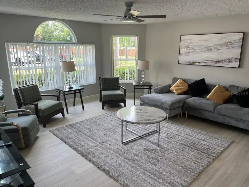 5017 Laguna Bay Cir #97, FL