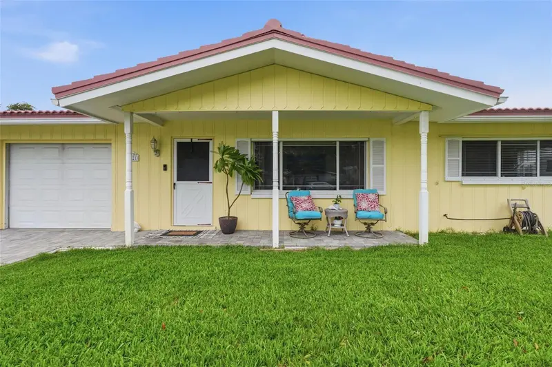 2321 Black Oak Ln, FL