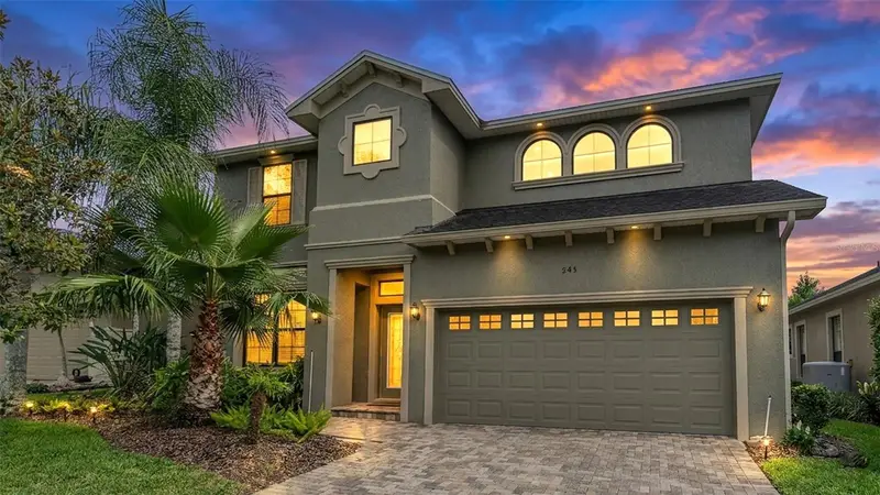 843 Christina Chase Dr, FL