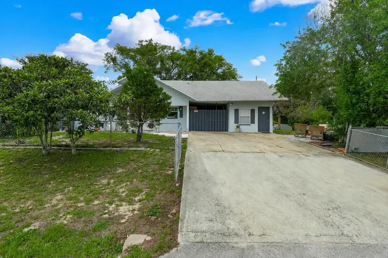 101 Melton Dr, FL
