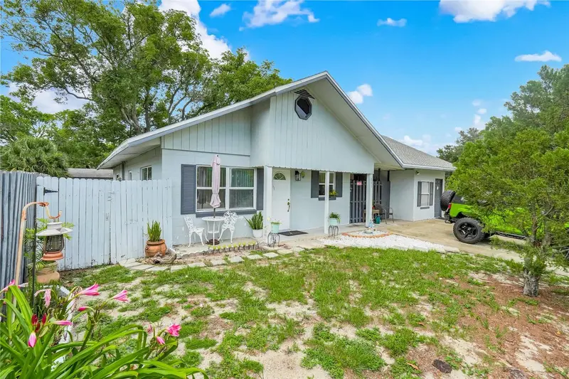 101 Melton Dr, FL