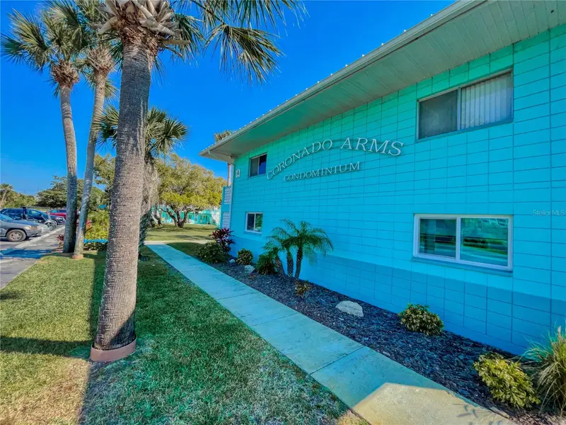 541 S Peninsula Ave #B06, FL